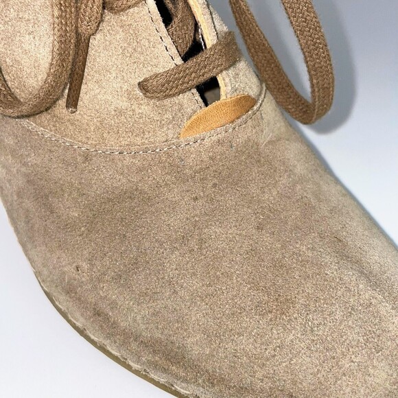 Bettye Muller Suede Wedge Lace Up Boots Taupe Beige Ankle Booties Women's 39 8.5 - Picture 7 of 10